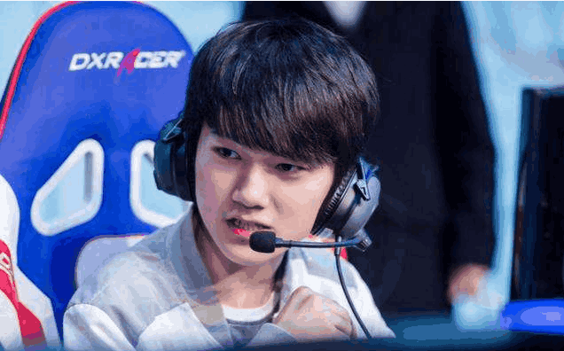 来了❗深圳 Ninjas in Pyjamas 俱乐部正式宣布：前 S9 冠军中单 Doinb 以自由球员身份加盟！