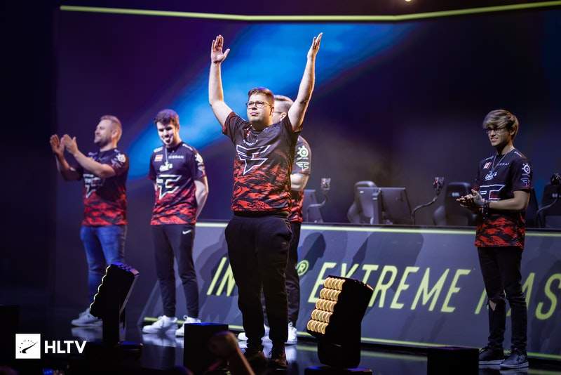 957奥恩无能为力 梦魇带球进场体系无往不利 BGM再度扳平比分