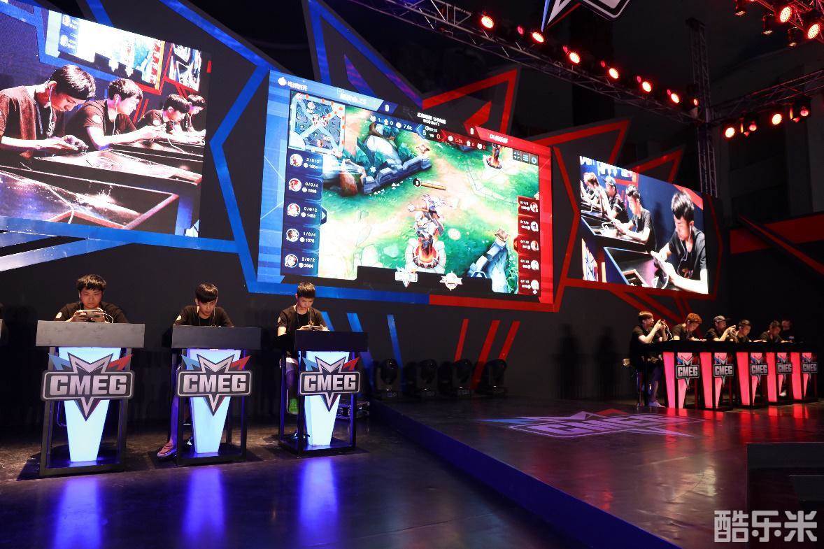 LPL今日首发：ZooM、Doinb迎来新东家春季赛首战